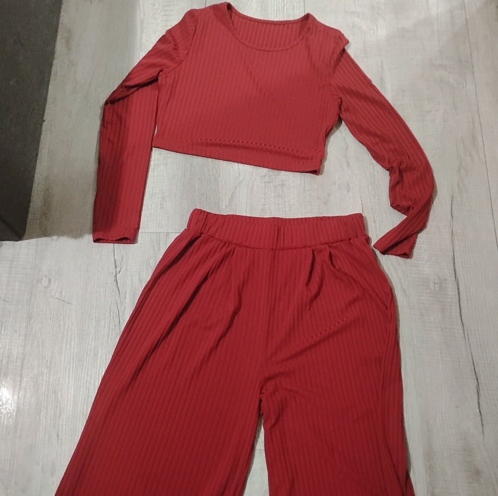 SHEIN Red Ribbed Jumpsuit Set